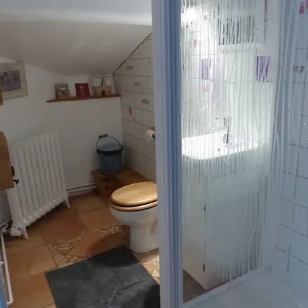 Le Chanelou 3* La Piarre